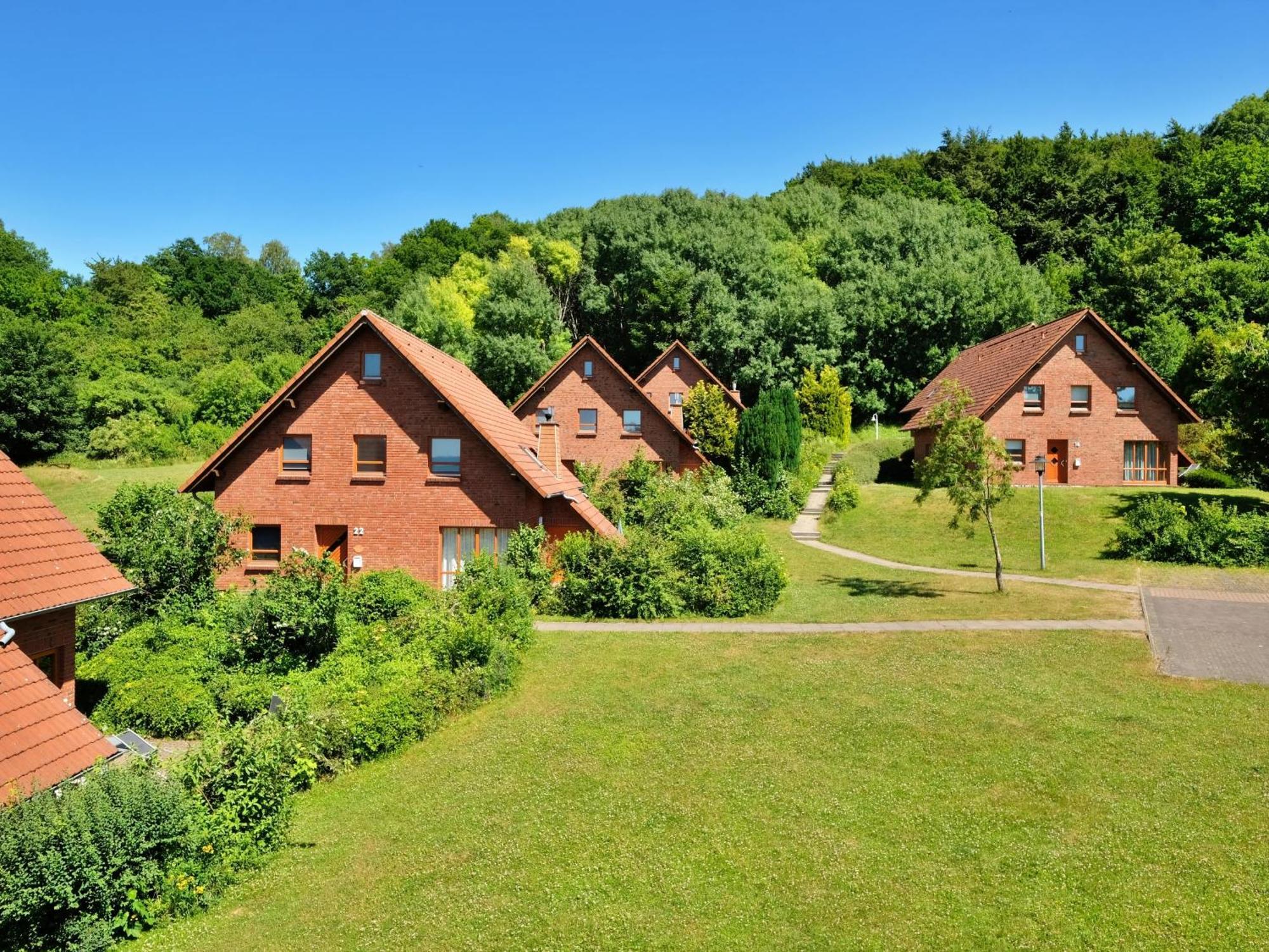 Natur-Ferienpark Nieheim Екстериор снимка